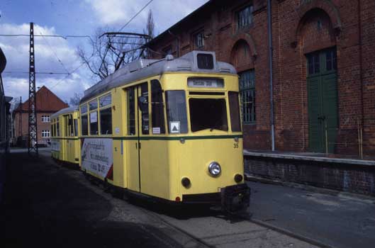 Dessau 35 und 126 im März 1993 im Straßenbahn-Museum Wehmingen